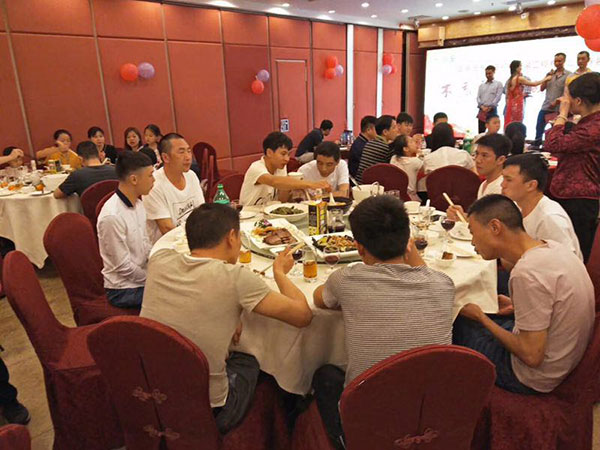 2018年春茗感恩會：“不忘初心，砥礪前行”！
