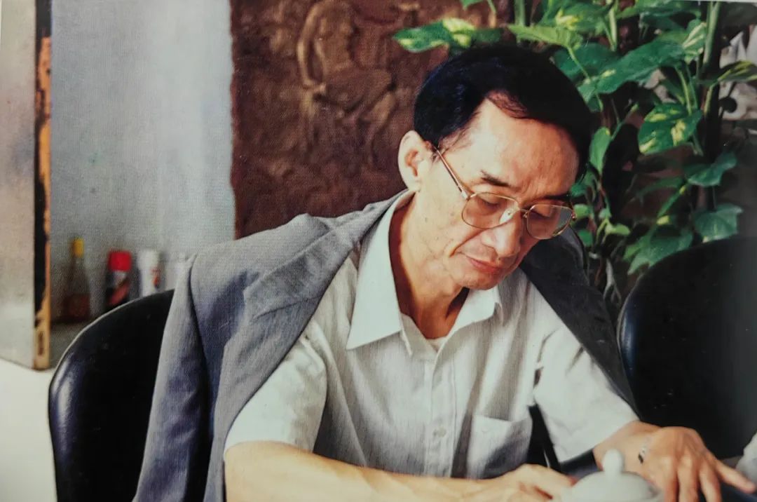年少的鄒開(kāi)良，就有一顆為天下立命的宏心.jpg